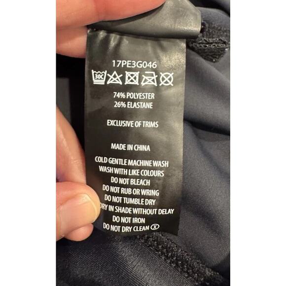 P.E Nation Women’s Size Small Time Out 7/8 Legging Red White Blue Stripe Gym - Picture 5 of 5